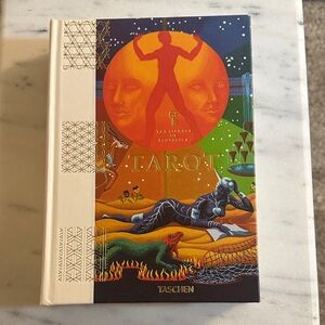 Taschen Tarot Book